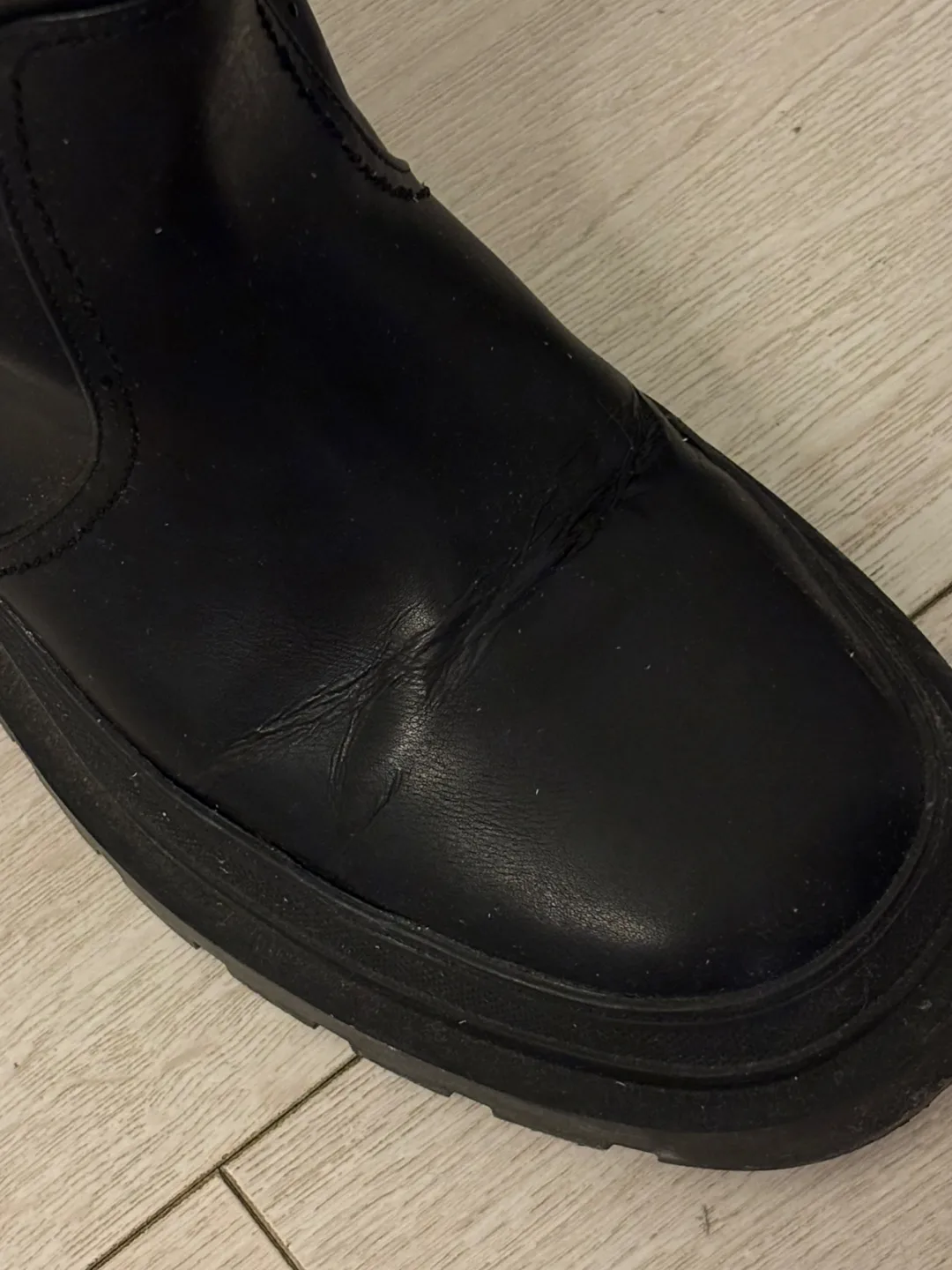 Zara Black Low Heeled Rubber Sole Boots - Size 8 image indicator(5)