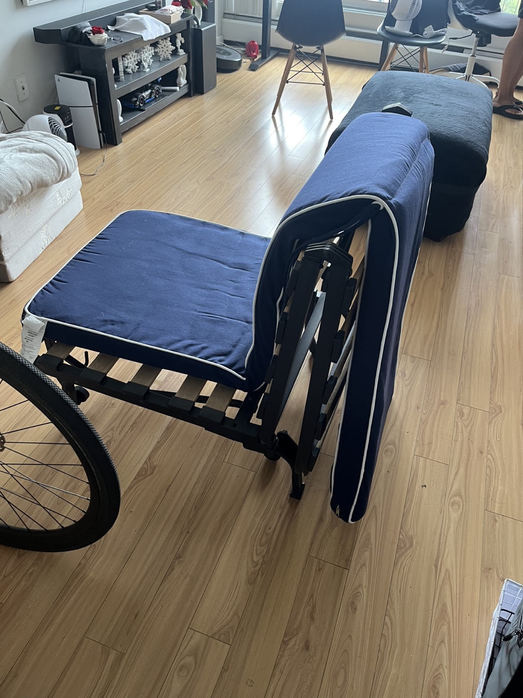 Foldable Blue Mattress Bed Frame - photo 5