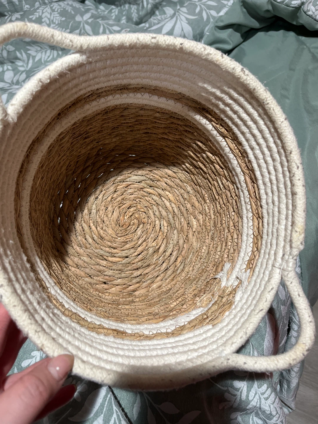 Woven Basket - Brown & White 🥕 - photo 2