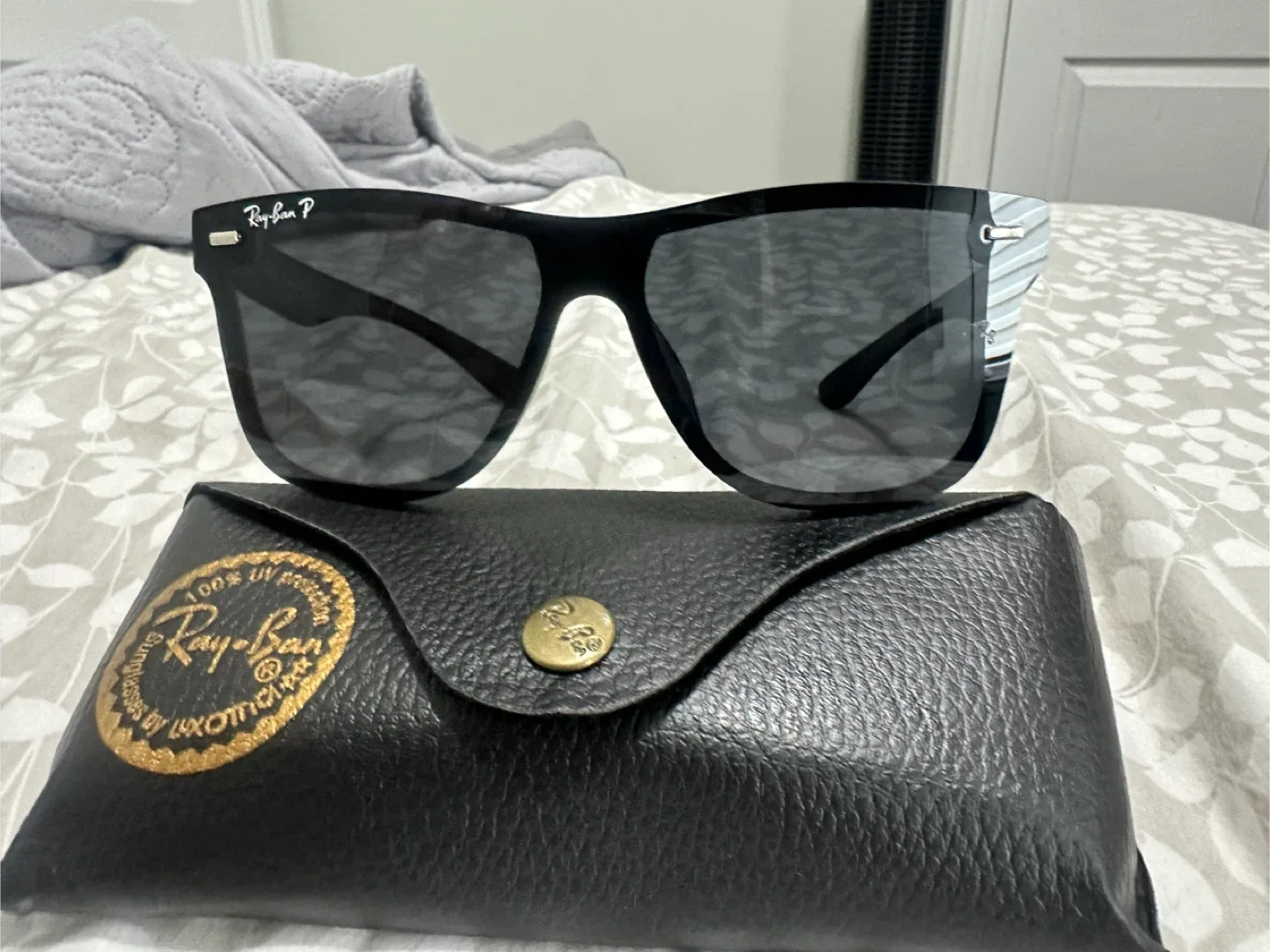 Ray-Ban P Black Sunglasses with Case thumbnail