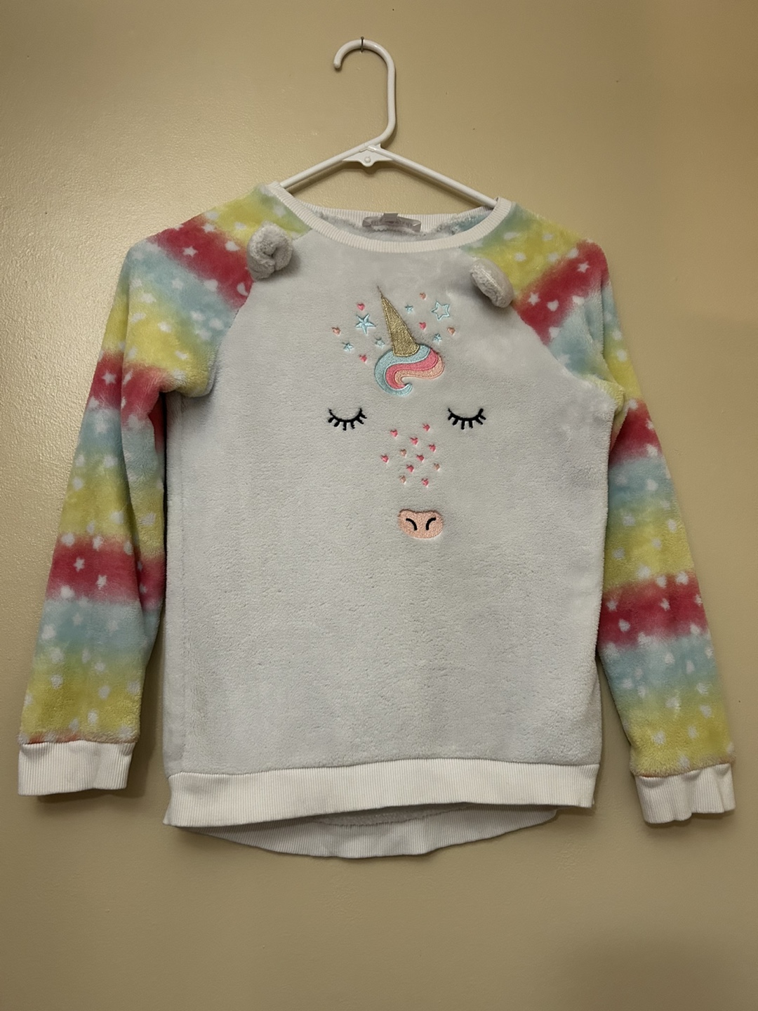 Bella & Birdie super soft white sweater with unicorn face - photo 2