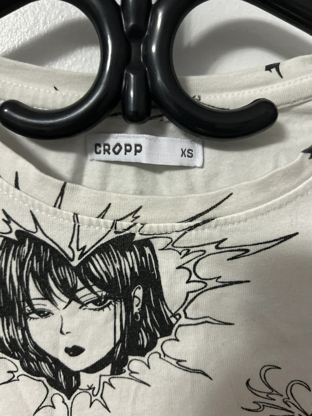 Cropp XS White Graphic Tee image indicator(2)
