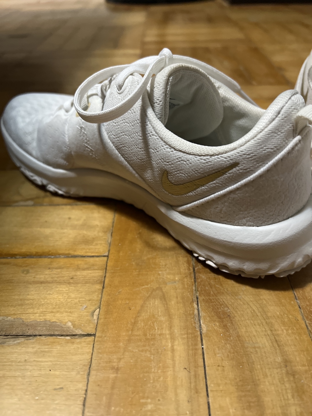Nike Renew In Season TR 12 Women's Training Shoes - photo 2