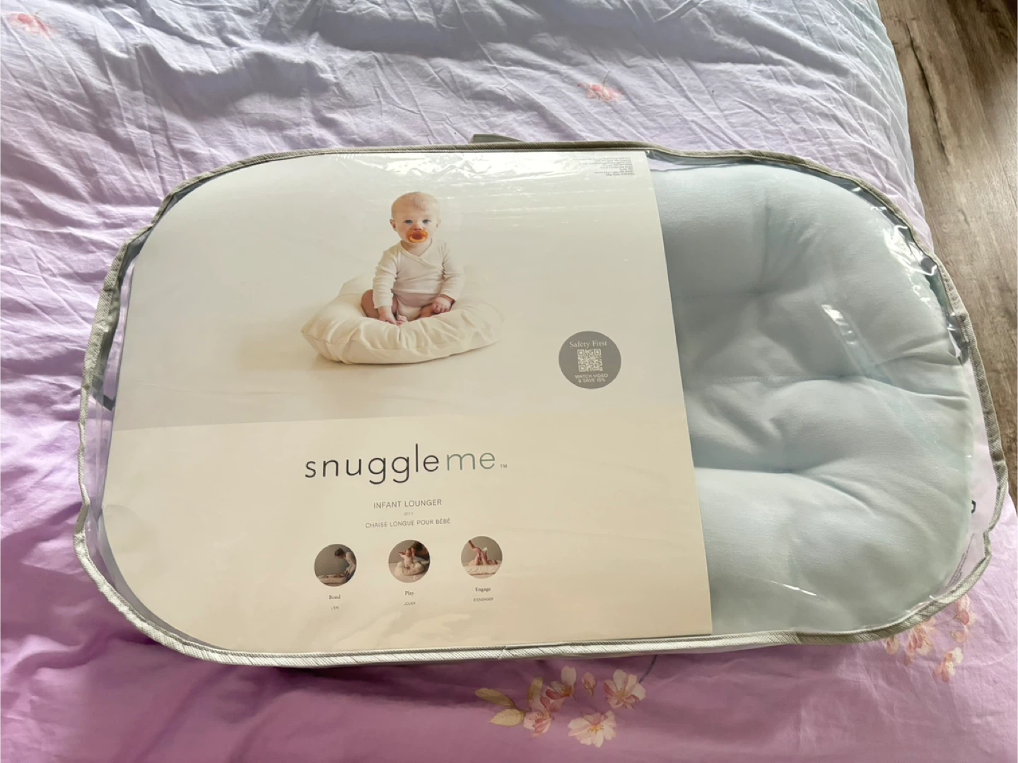 Snuggle Me Infant Lounger - Light Blue