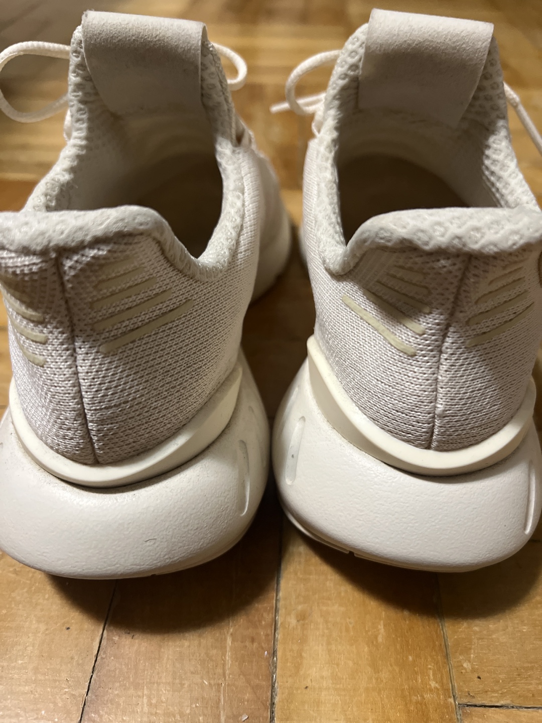 Adidas Swift Run 22 Off White Sneakers - photo 5