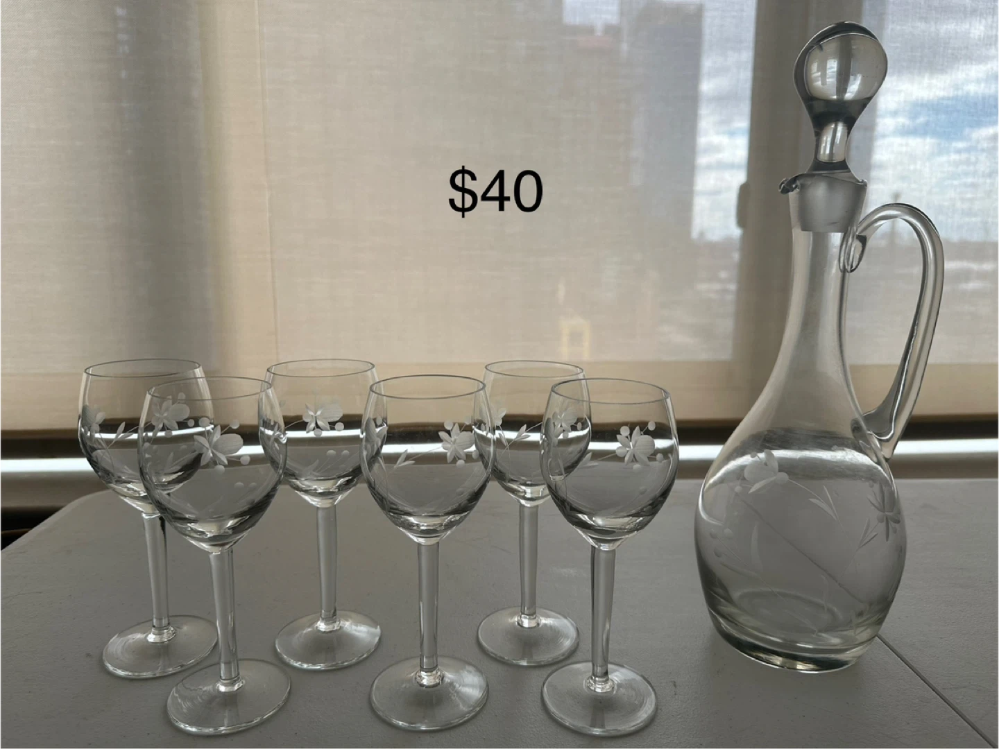 Wine Decanter and 6 Glasses Set