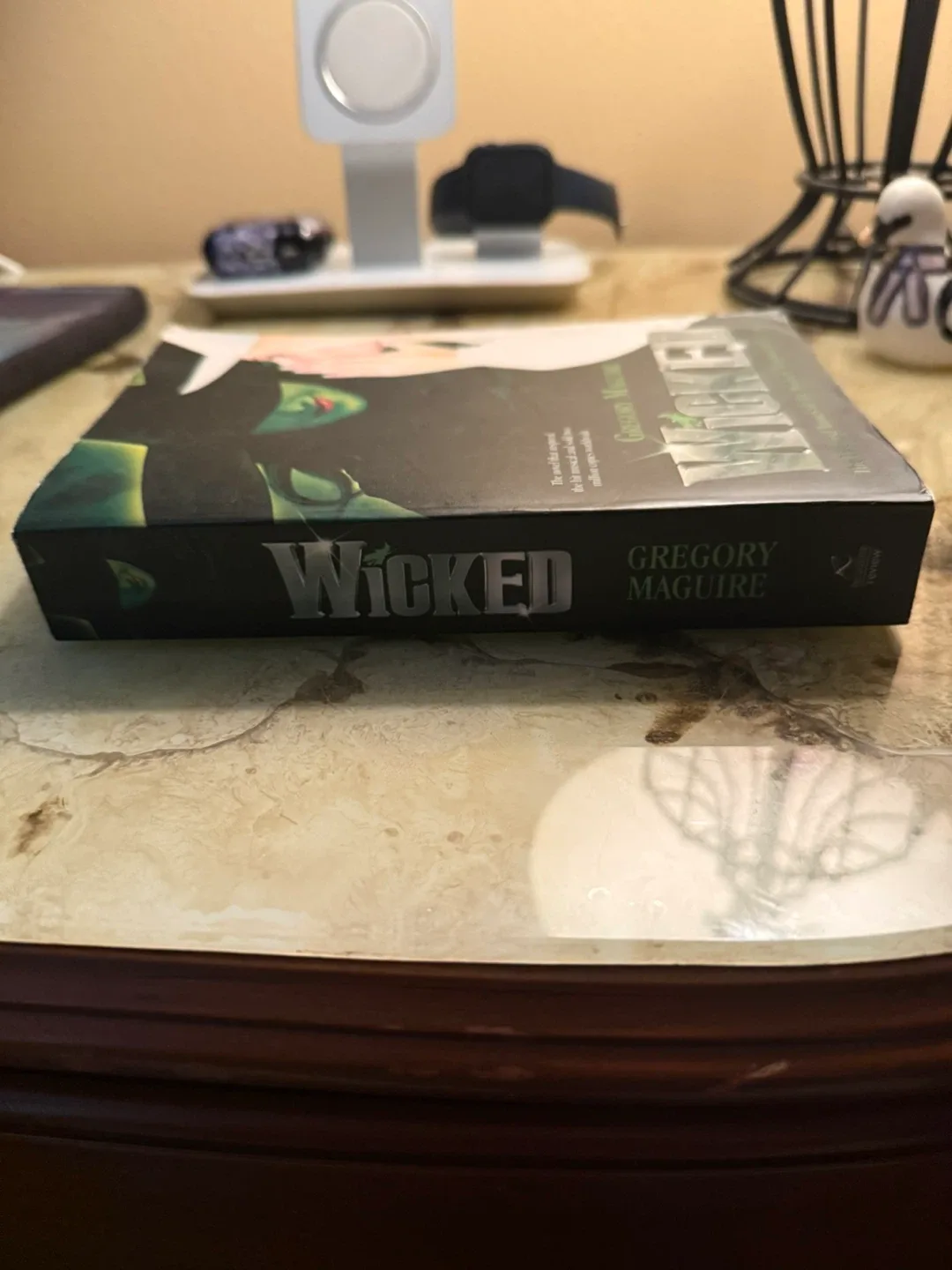 Wicked by Gregory Maguire image indicator(3)