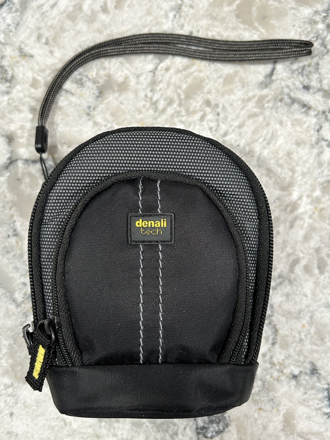 Denali Tech Black Camera Case