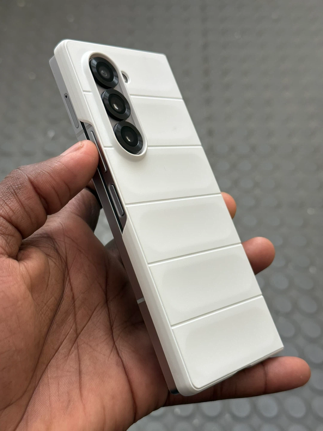 Samsung Galaxy Z Fold 6 - photo 3