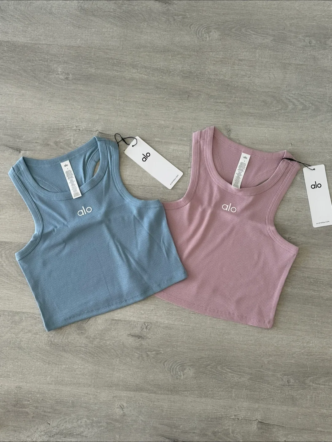New ALO Aspire Cropped Tank Top thumbnail