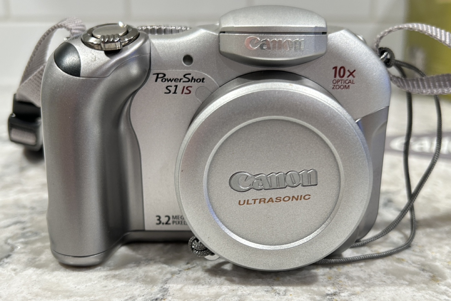 Canon PowerShot S1 IS Digital Camera - photo 4