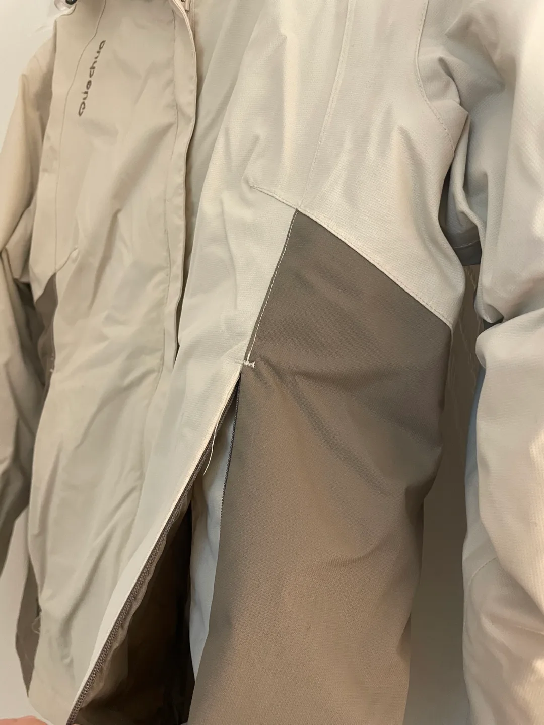 Declathon Women's Jacket image indicator(7)