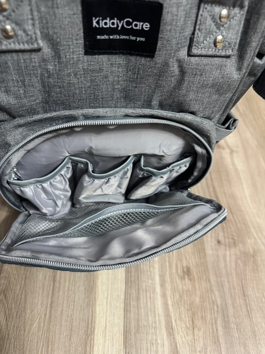 KiddyCare Diaper Bag Backpack - Grey image indicator(3)