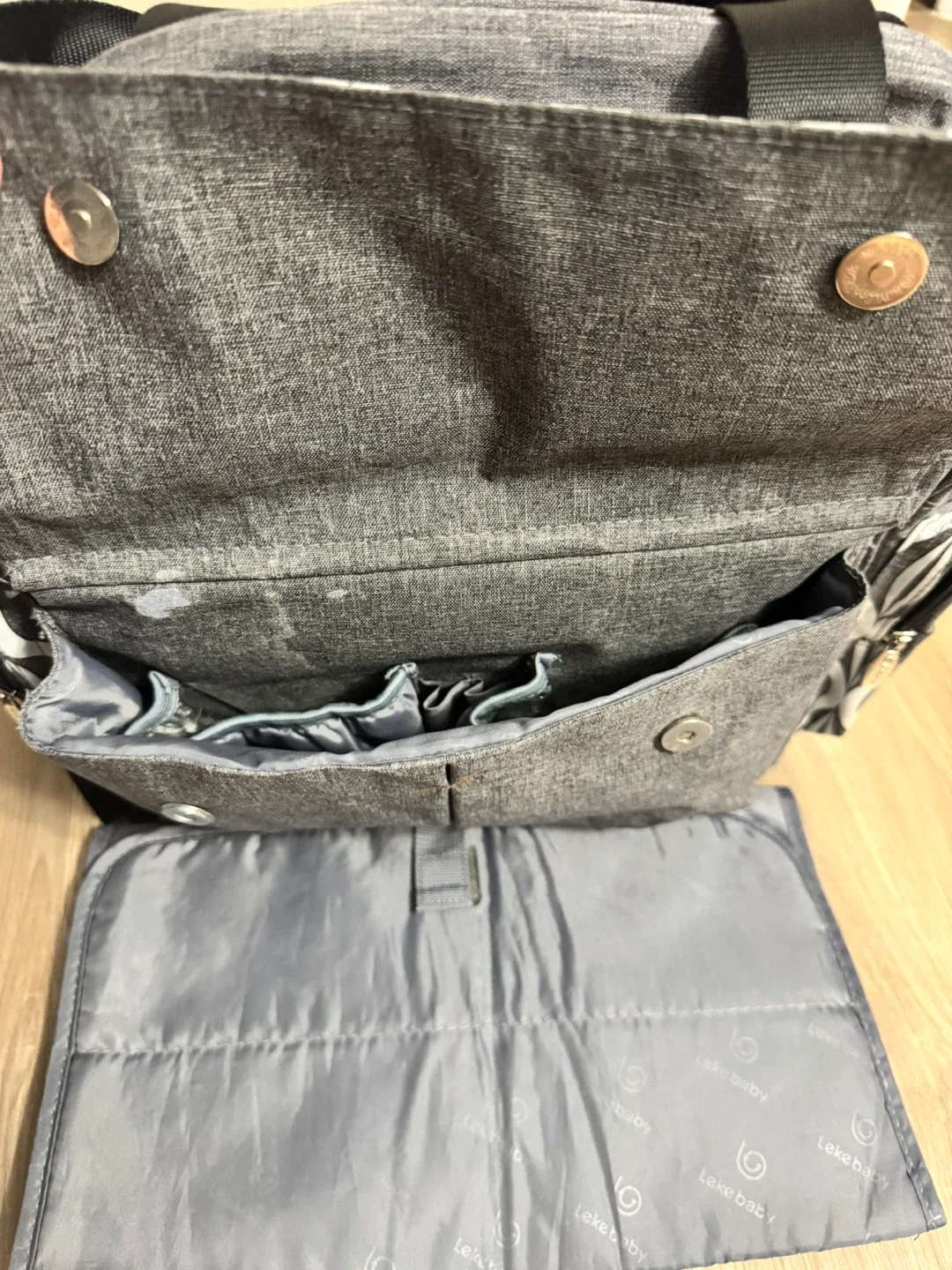 Leke Baby Grey Diaper Bag Backpack with Changing Pad image indicator(3)