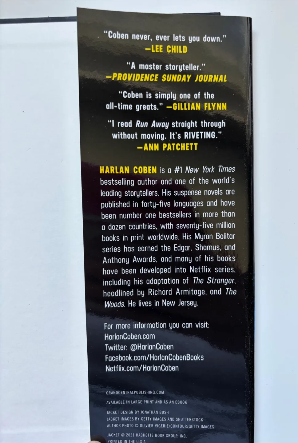 Win by Harlan Coben - A Novel Hardcover image indicator(3)