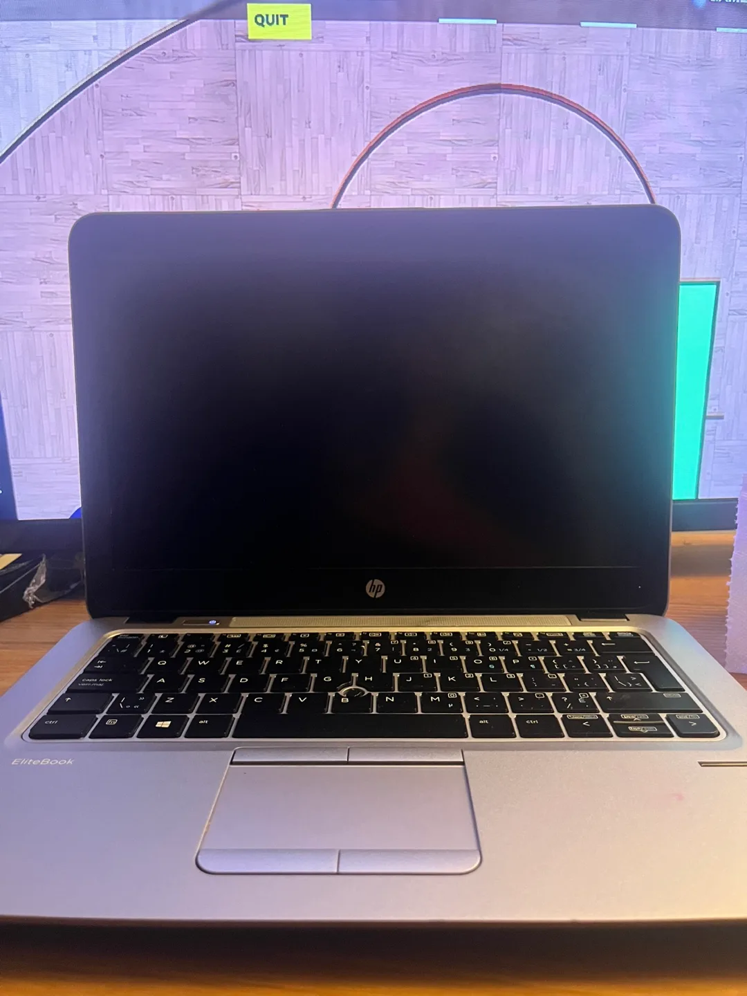 HP EliteBook Laptop image indicator(3)