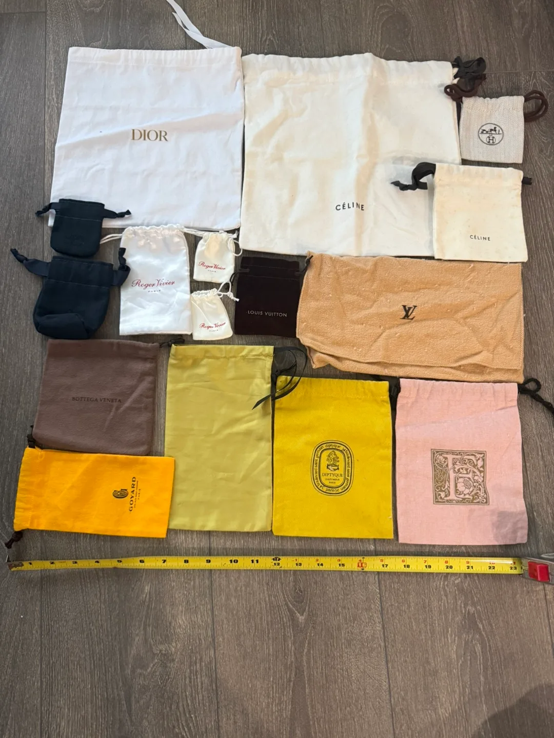 Luxury Brand Dust Bags: Dior, Louis Vuitton, Gucci + More thumbnail