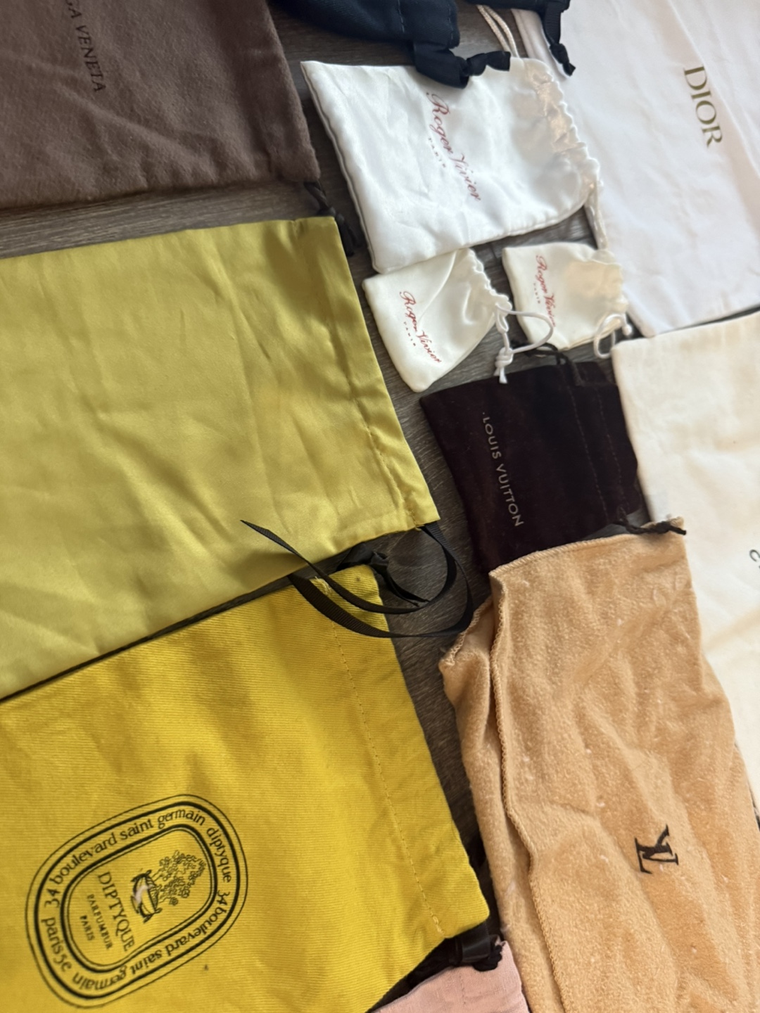 Luxury Brand Dust Bags: Dior, Louis Vuitton, Gucci + More - photo 3