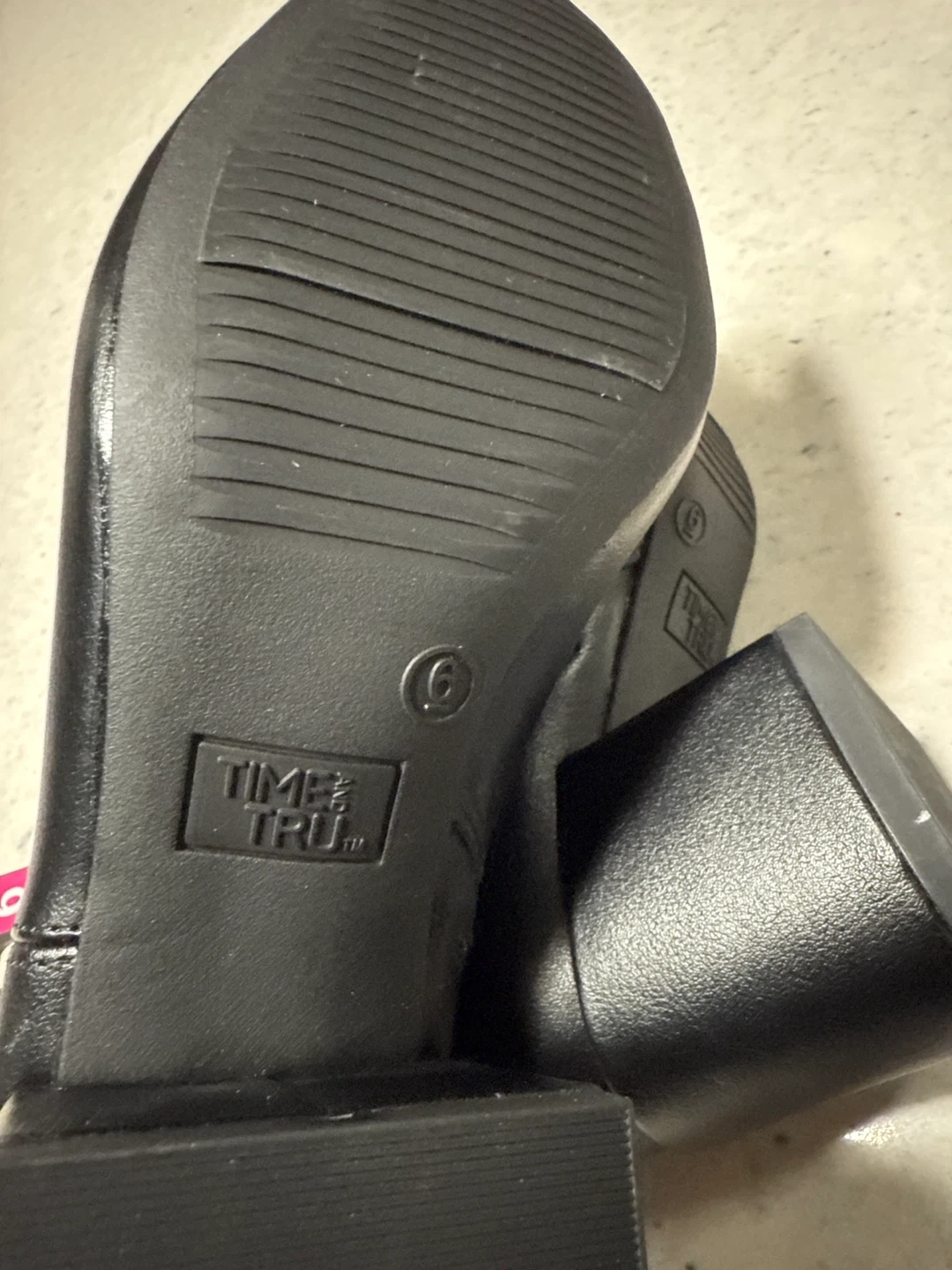 Time and Tru Black Ankle Boots - Size 6, 7 - photo 3