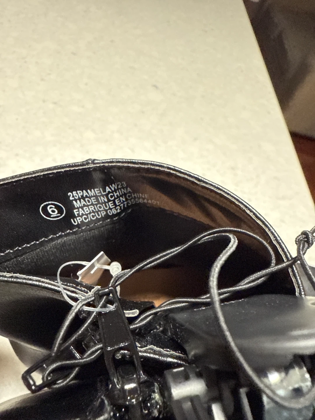 Time and Tru Black Ankle Boots - Size 6, 7 - photo 4