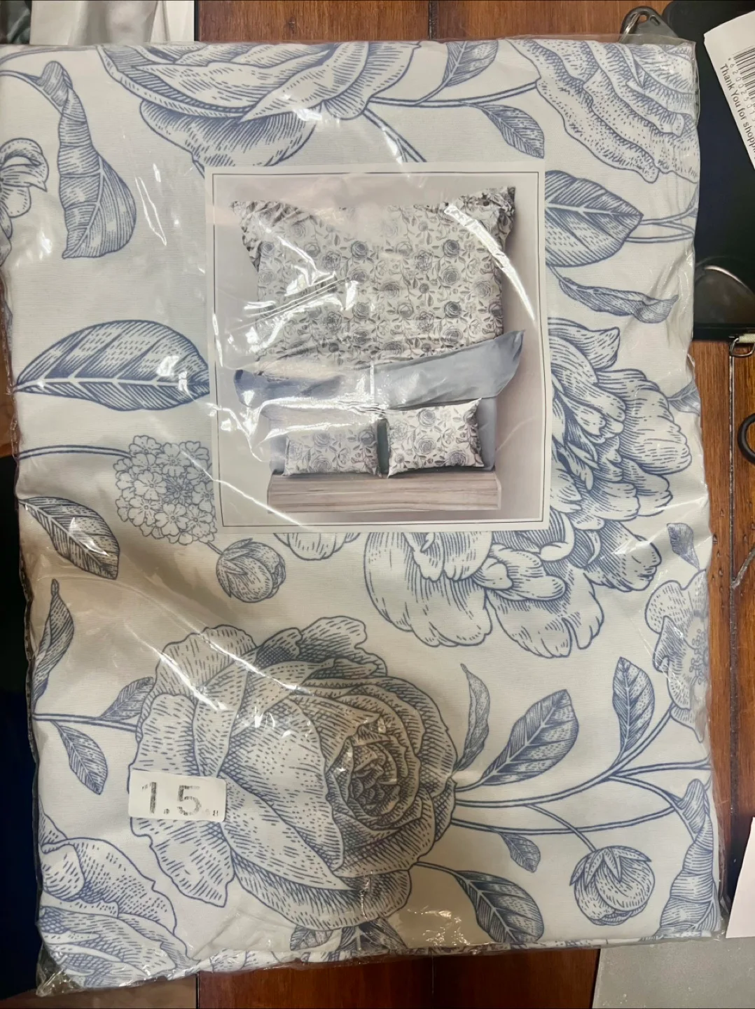 Brand new Floral Pattern Bedding Set 4pcs image indicator(3)