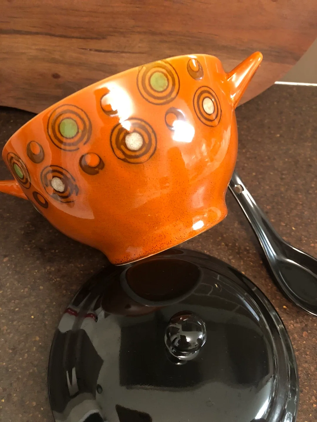 Roman Soup Bowl with Lid & Spoon image indicator(5)