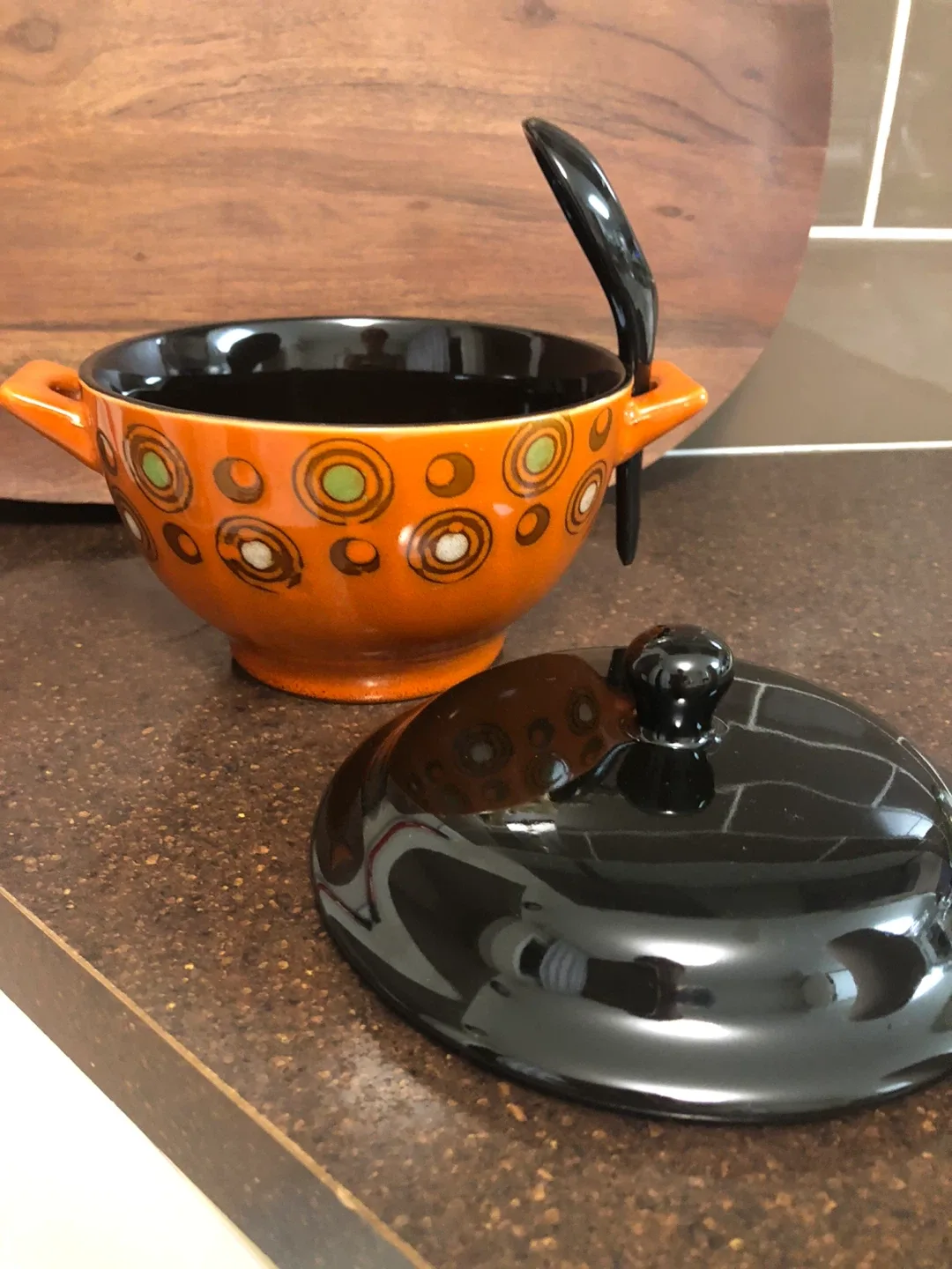 Roman Soup Bowl with Lid & Spoon image indicator(2)