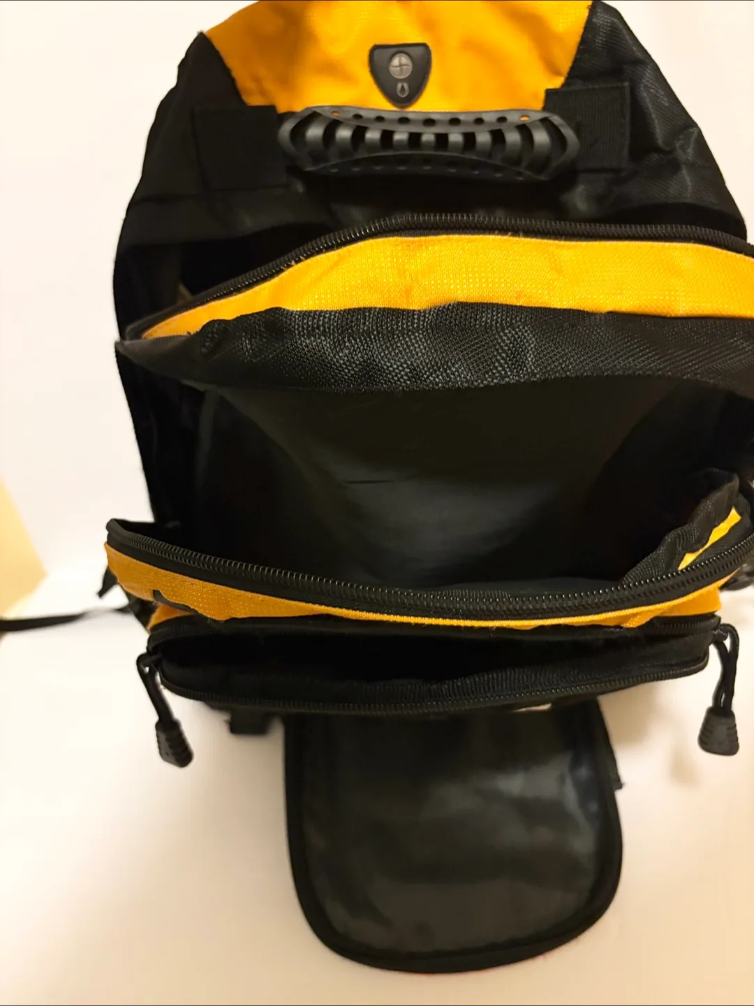 *Like new* Tera Gear Backpack image indicator(3)