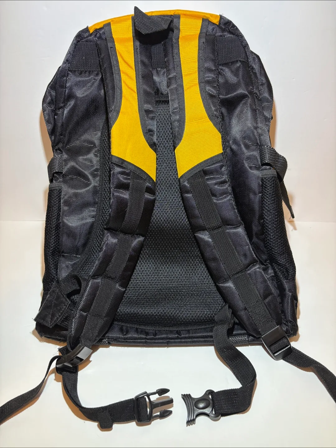 *Like new* Tera Gear Backpack image indicator(2)