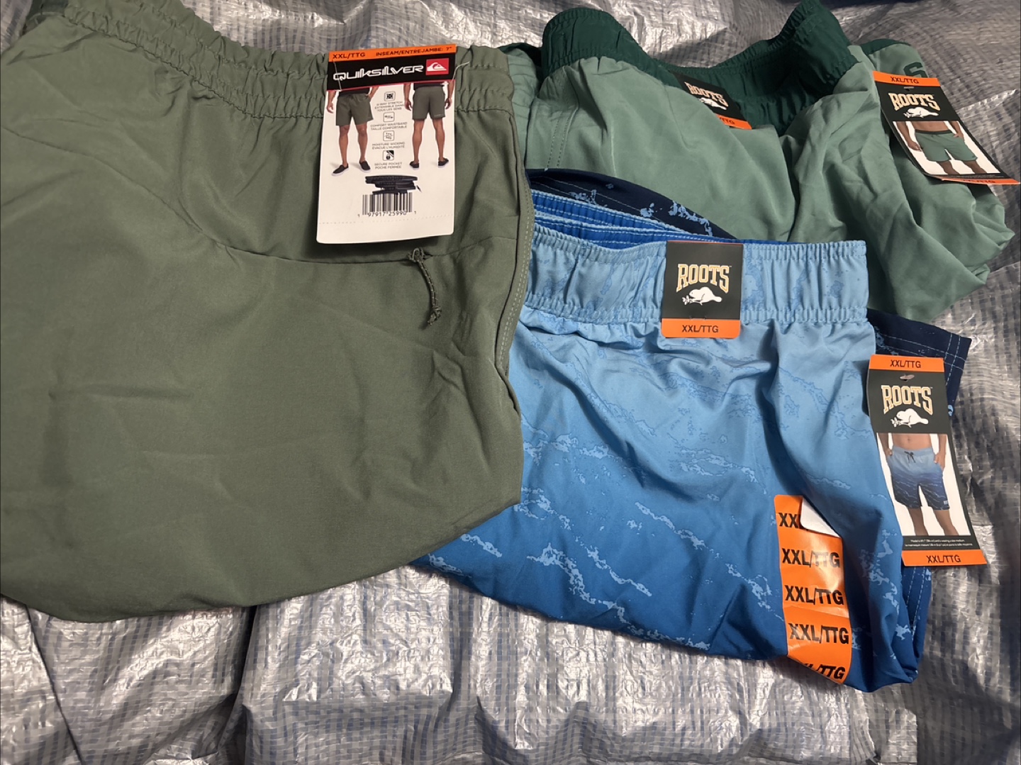 Quiksilver & Roots XXL/TTG Swim Trunks