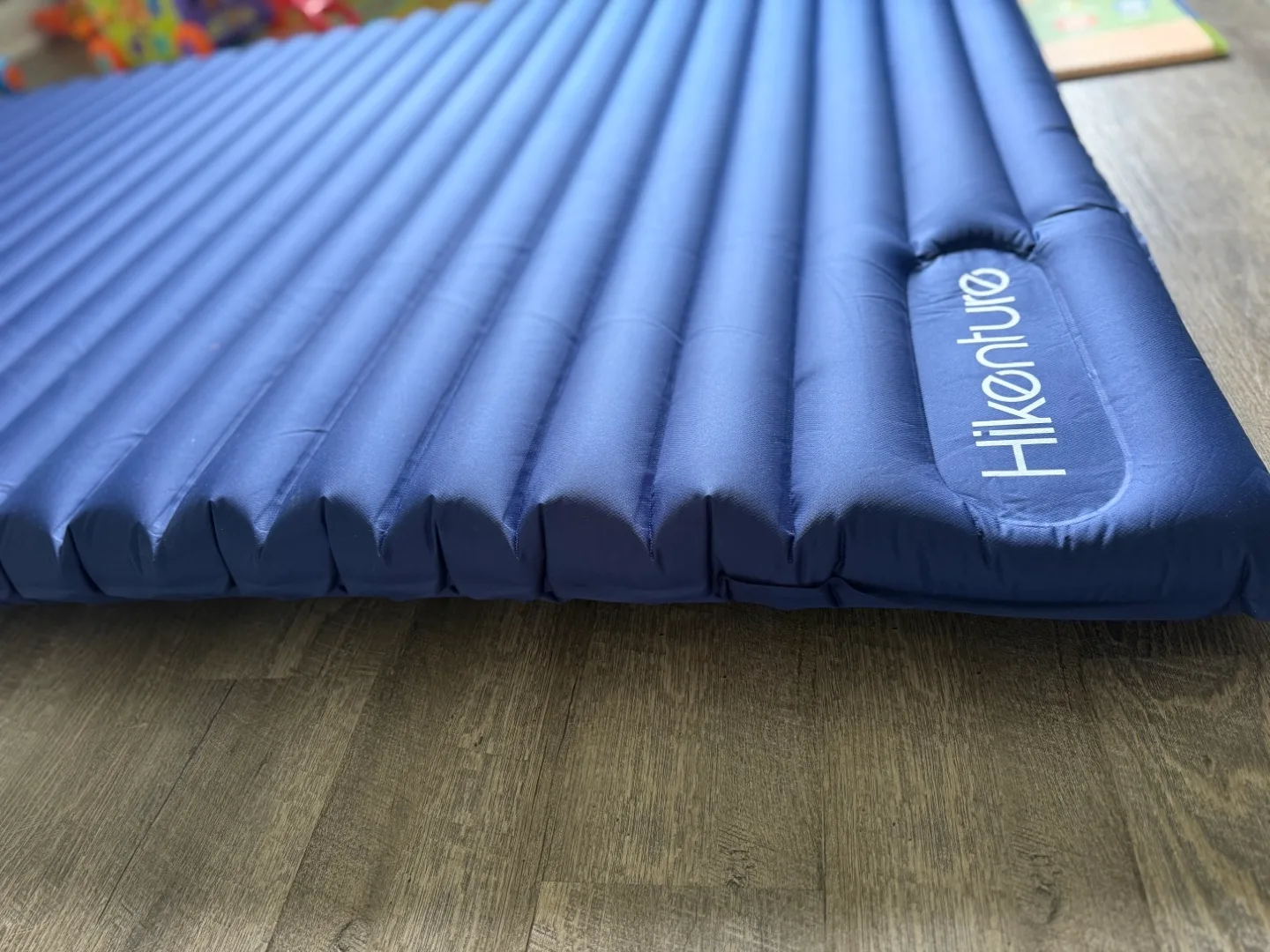 Hikenture Inflatable Sleeping Pad - Like New! image indicator(2)
