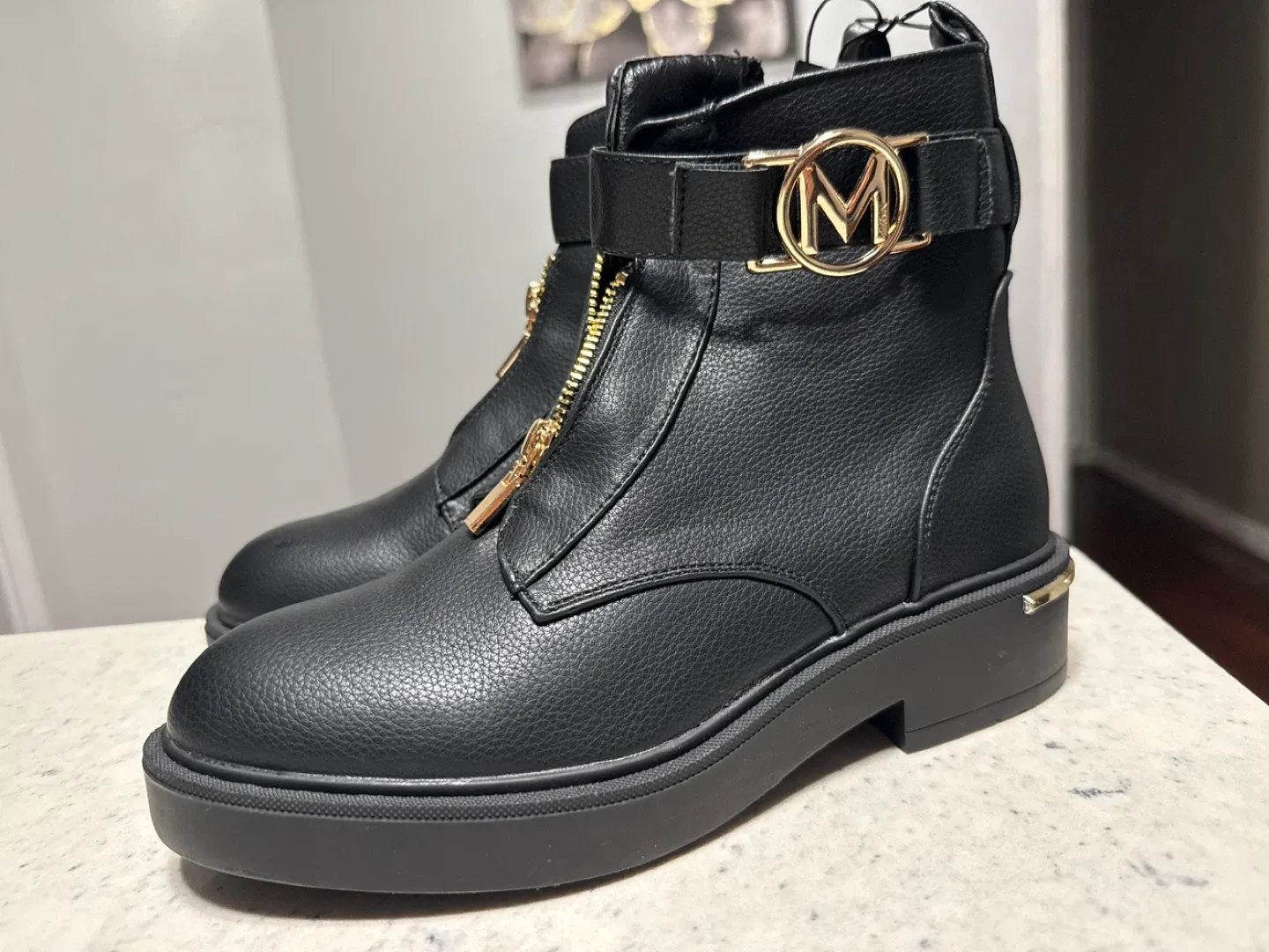 MOXX Black Ankle Boots Size 6 thumbnail