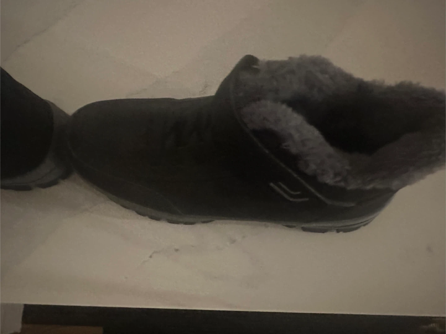 Black Winter Boots with Fur Lining
