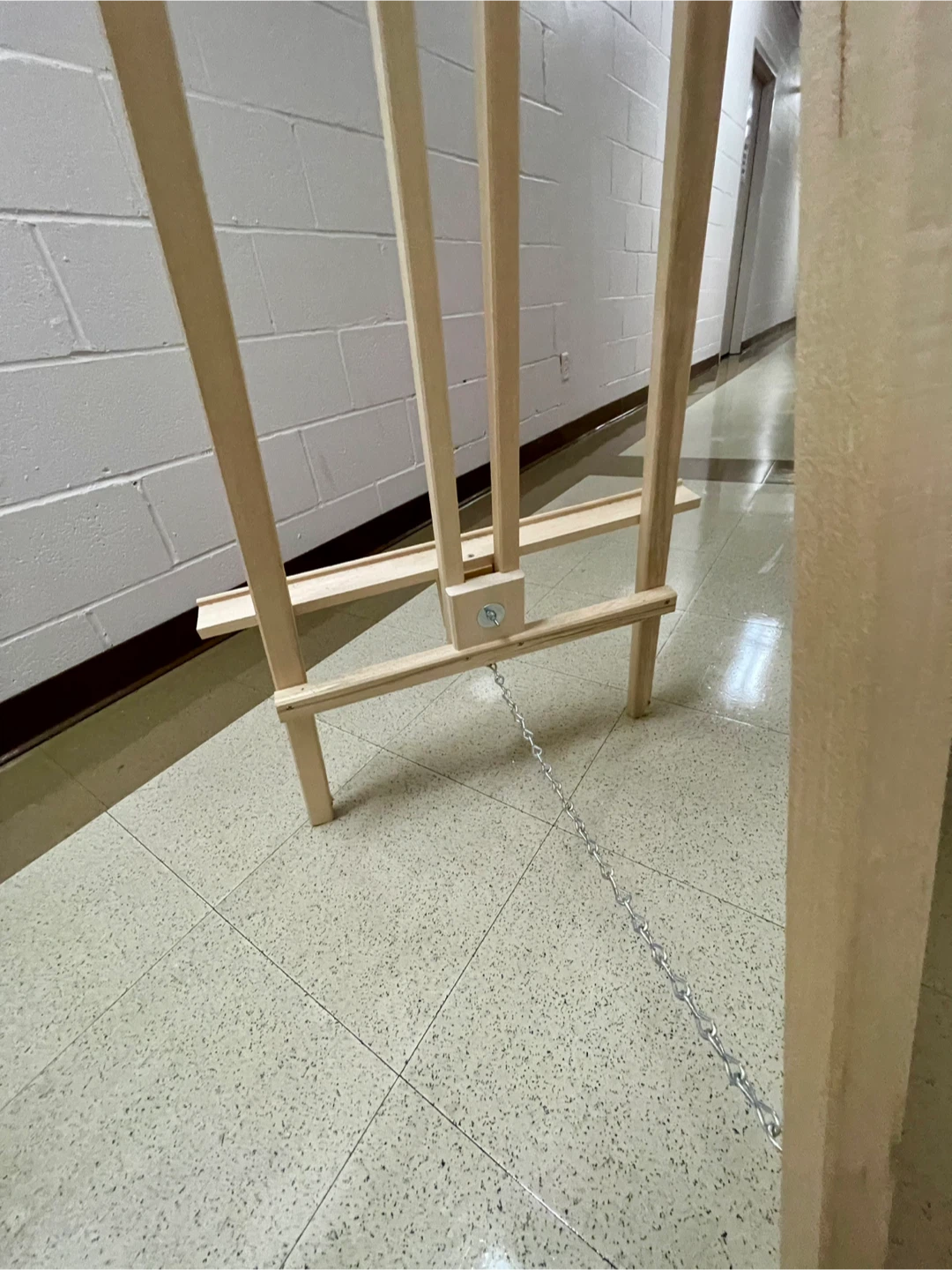 Wooden Artist Easel - Lightly Used - photo 4