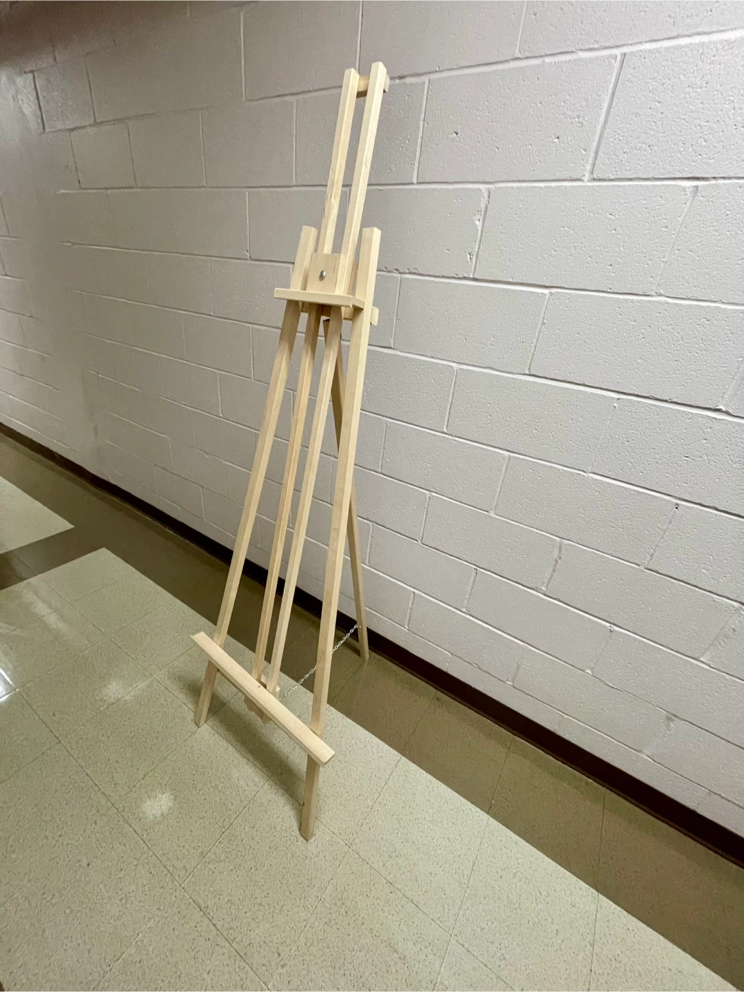 Wooden Artist Easel - Lightly Used - photo 5