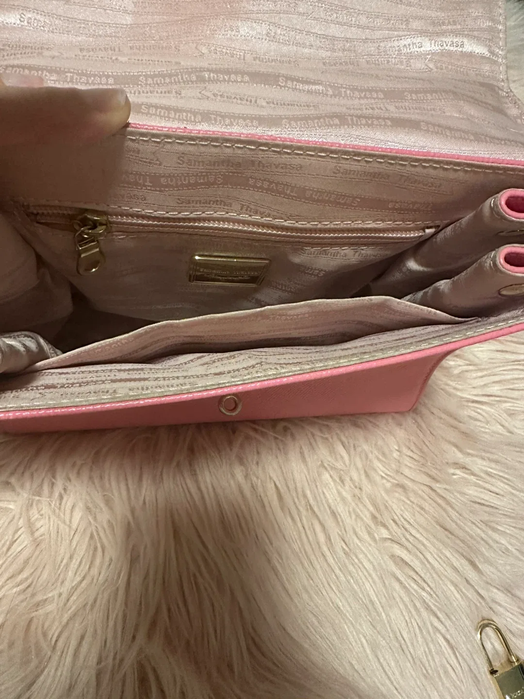 Samantha Thavasa Pink Handbag image indicator(5)