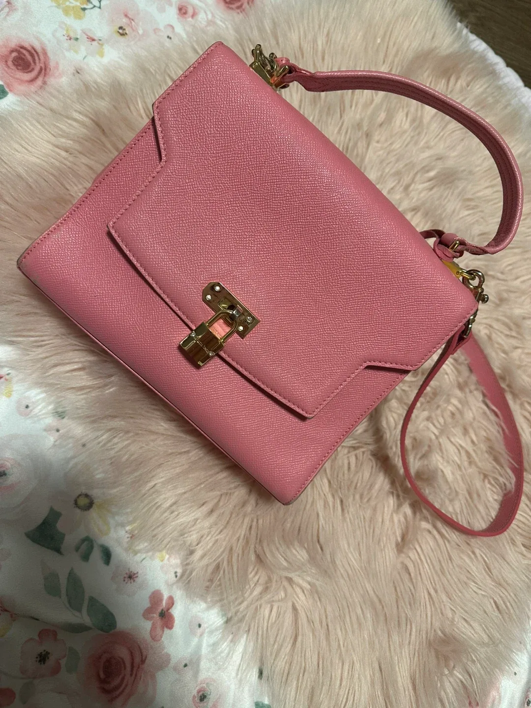 Samantha Thavasa Pink Handbag image indicator(2)