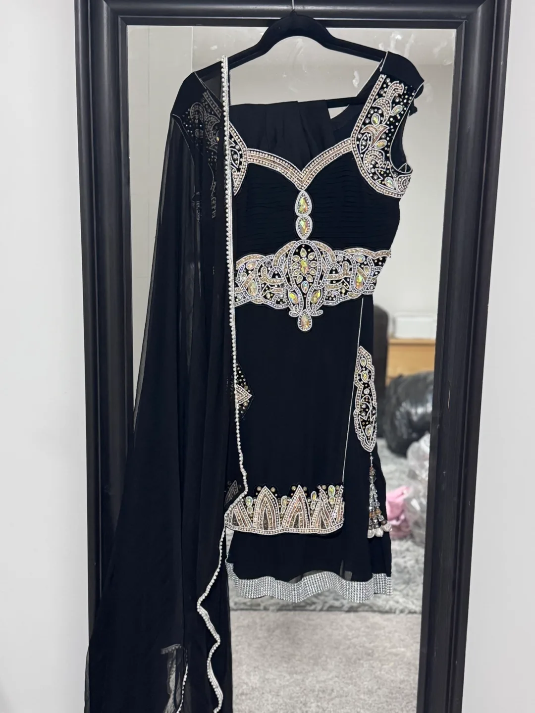 Black Embellished Three Piece Suit image indicator(2)