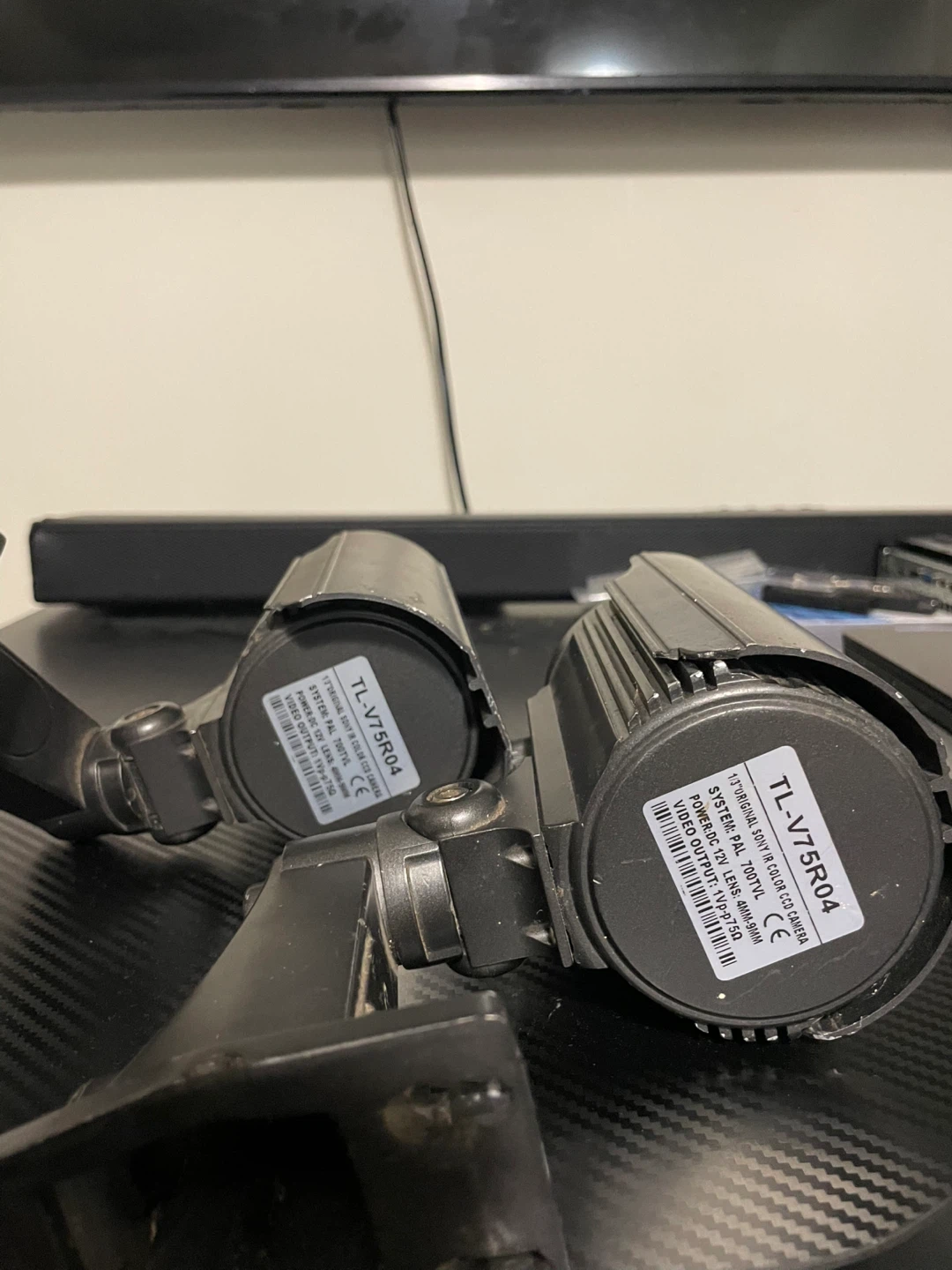 TL-V75R04 Security Cameras - photo 2