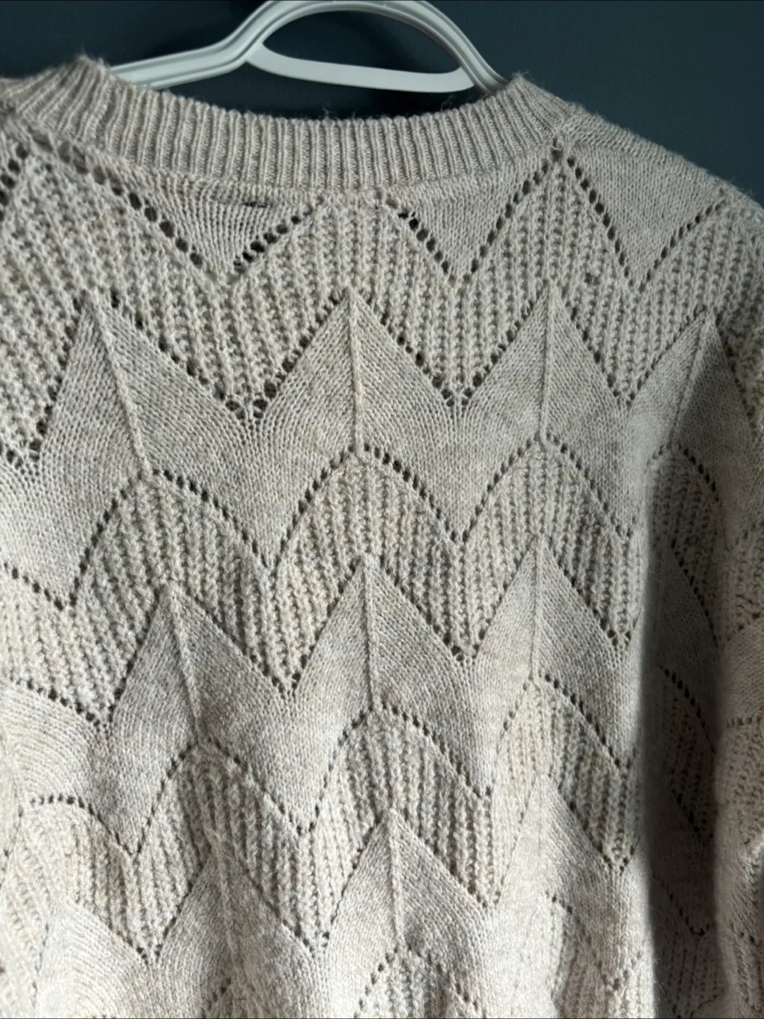 Femme by Design Beige Sweater - Size L image indicator(6)