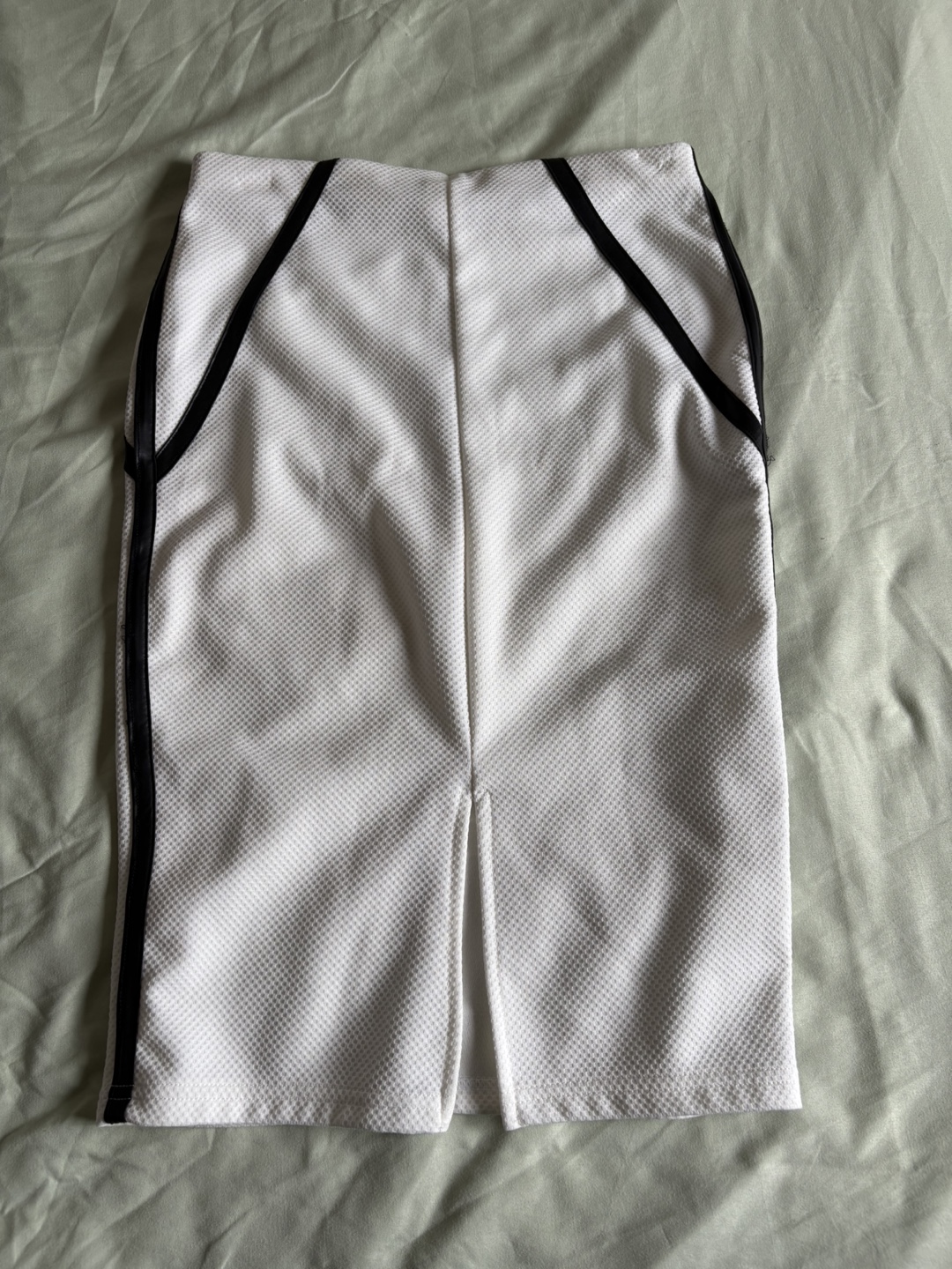 Contenta White Skirt - Size Small - photo 2