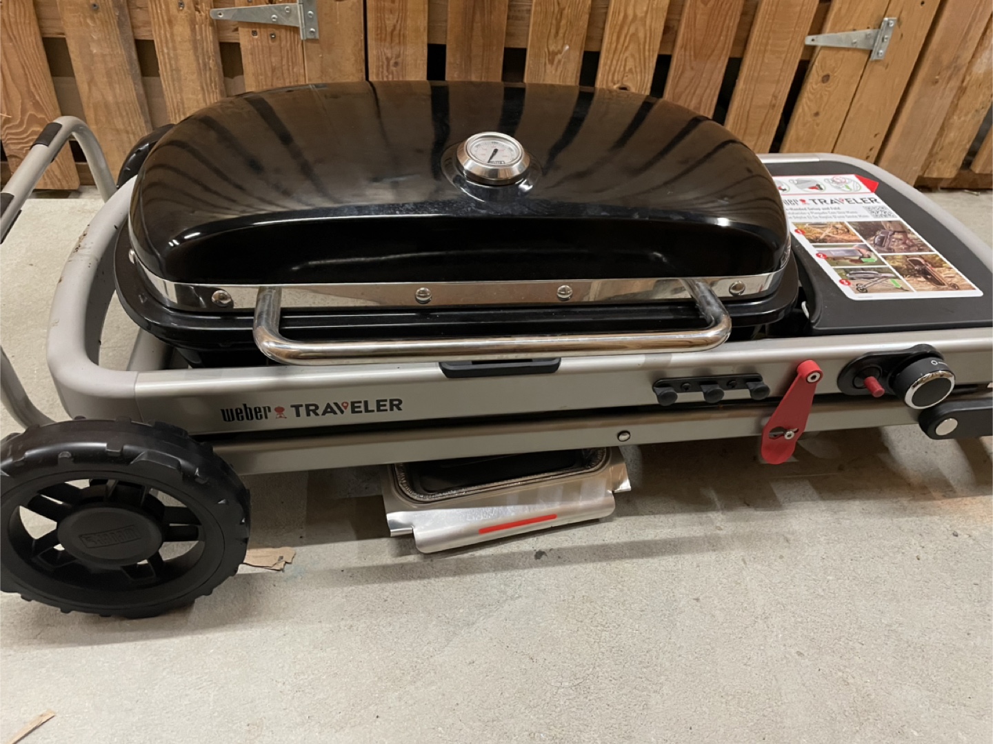 Weber Traveler Portable Gas Grill BBQ, Black - photo 4