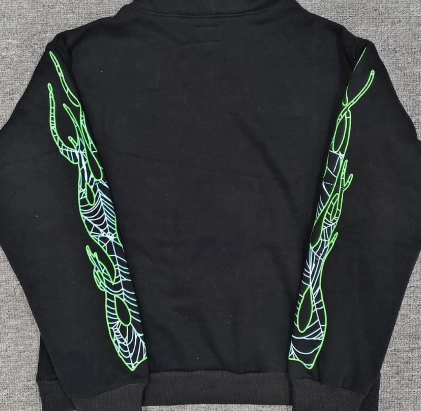 Juice WRLD x Sp5der 999 555 Black Hoodie – All Sizes image indicator(5)