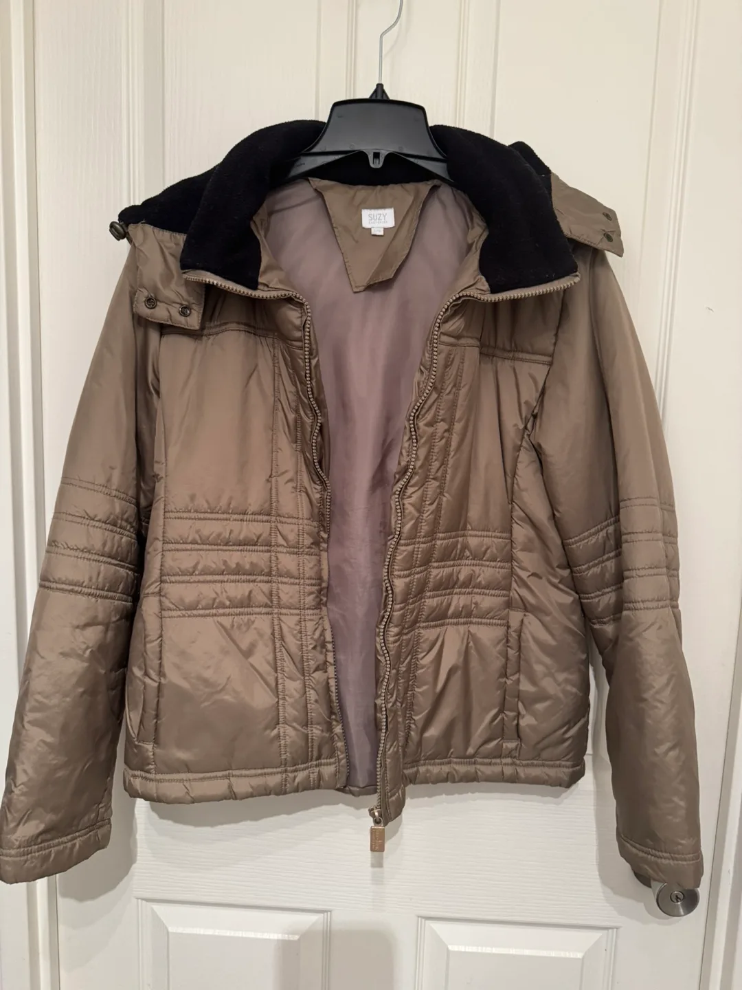 Suzy Shier Jacket image indicator(6)