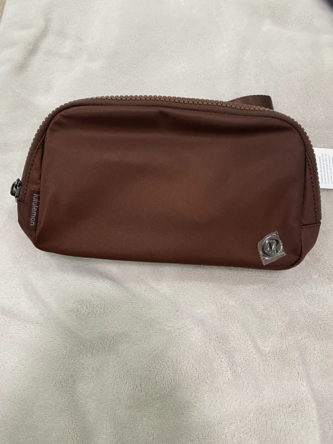 Lululemon Everywhere Belt Bag - Lava Cake Brown