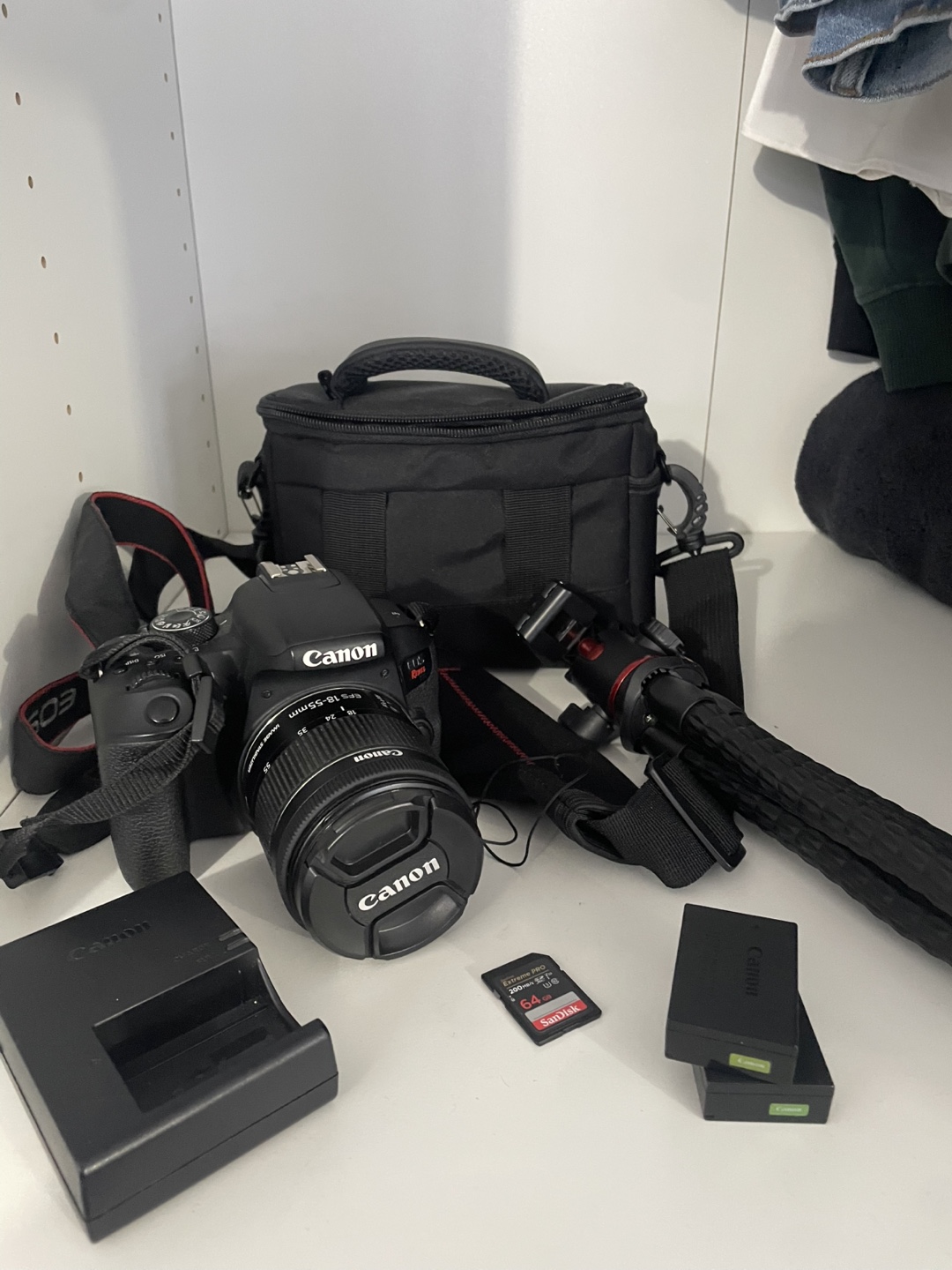 Canon EOS Rebel T7i DSLR Camera with EF-S 18-55mm Lens