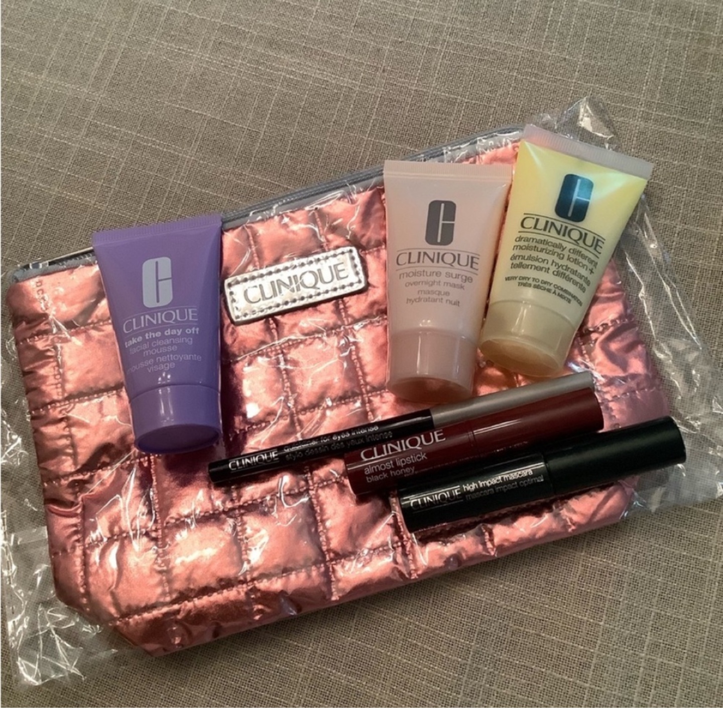 Clinique Makeup Set