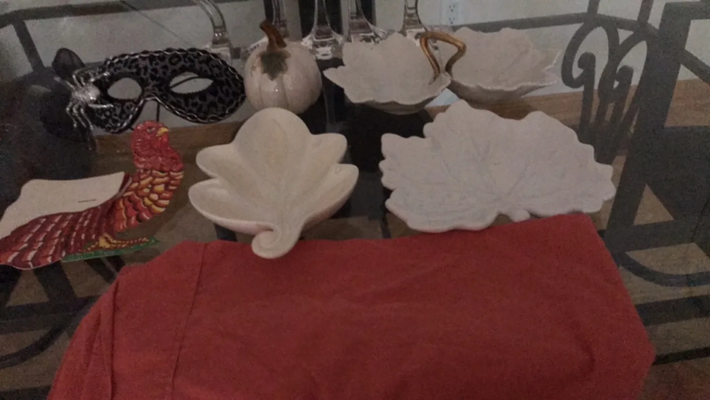 Fall Decor Leaf Bowls and turkey thumbnail
