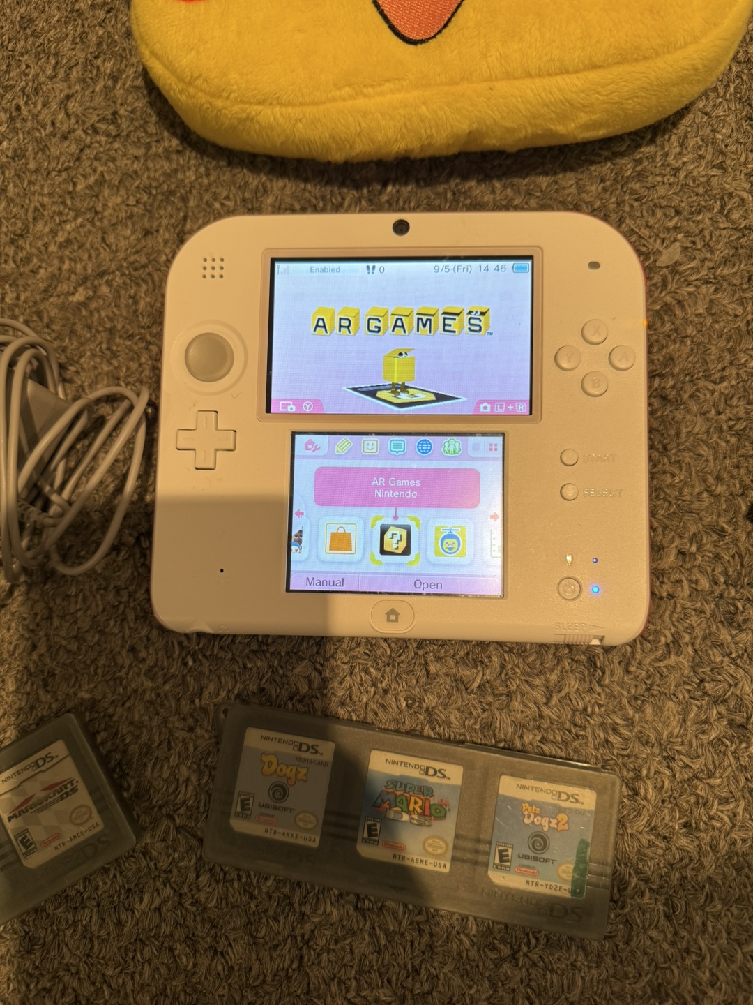 Nintendo 2DS – White/Red + Charger, Case & Games Bundle - photo 2