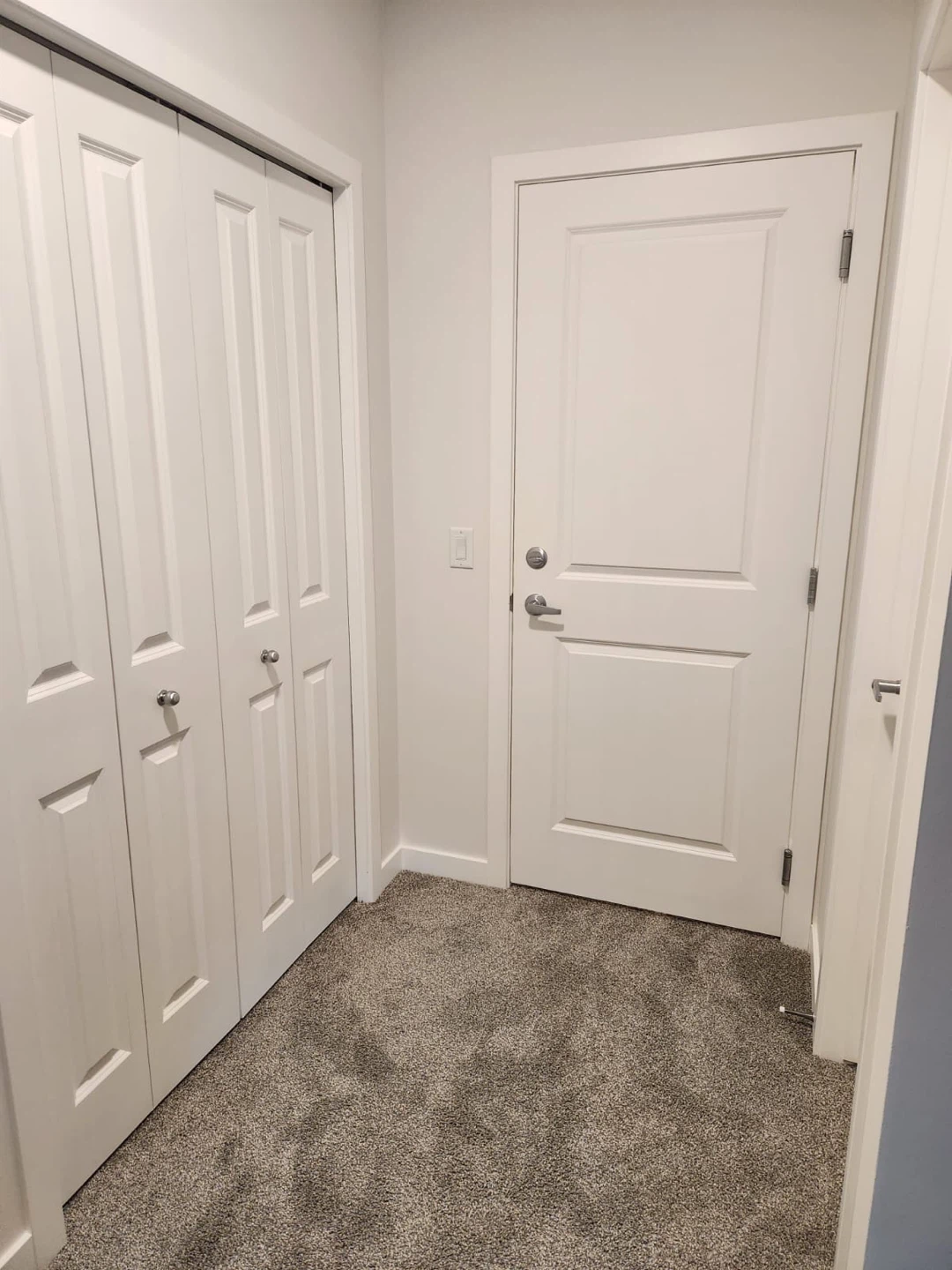 Brand new 2 bedroom basement apartment - photo 2